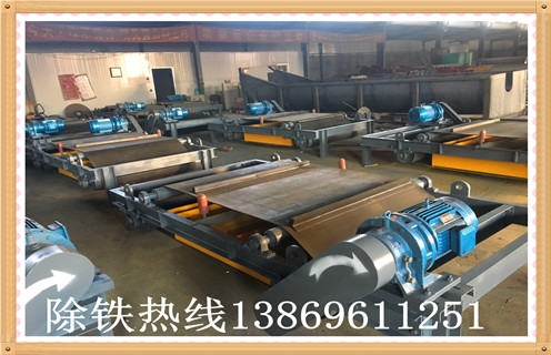 鎧裝自卸式永磁除鐵器四川運行穩(wěn)定 鎧裝自卸式永磁除鐵器四川運行穩(wěn)定