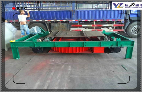 自卸式電磁除鐵器，西藏自卸式電磁除鐵器供應(yīng)商_如何卸鐵國家標準安裝工作視頻_西藏自卸式電磁除鐵器供應(yīng)商型號