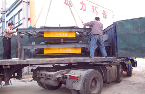 自卸式永磁除鐵器，河北自卸式永磁除鐵器公司_技術參數(shù)_河北自卸式永磁除鐵器公司磁塊安裝方式_如何換帶   