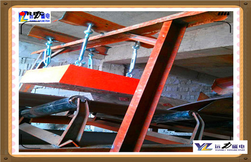 永磁自卸式除鐵器，內(nèi)蒙古永磁自卸式除鐵器rcyd-8_內(nèi)蒙古永磁自卸式除鐵器rcyd-8批發(fā)價格_使用說明書原理型號價格