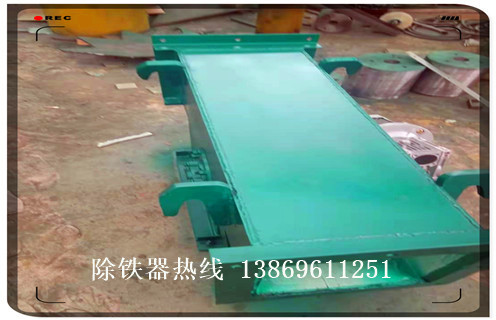 管道除鐵器，德州管道除鐵器_德州管道除鐵器廠家應(yīng)用安裝示意圖型12000高斯_可定制工作原理 