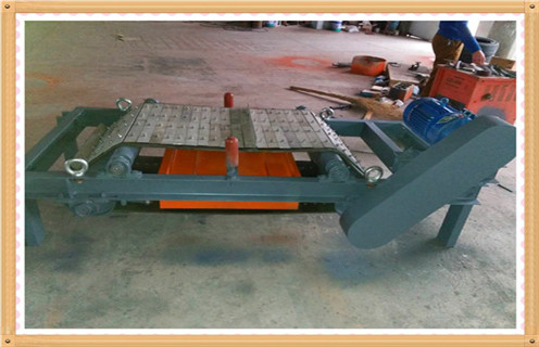 永磁自卸式除鐵器，上海永磁自卸式除鐵器價(jià)格及安裝高度要求_上海永磁自卸式除鐵器價(jià)格設(shè)備不卸料怎么回事，如何清理及接線