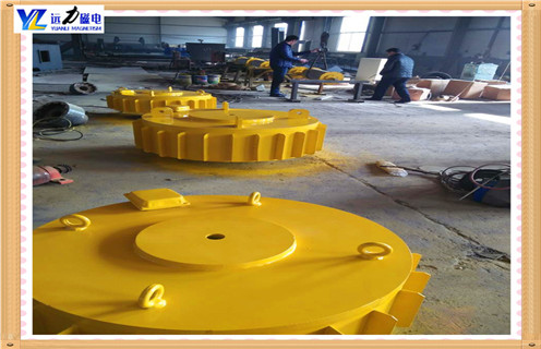 盤式電磁除鐵器，山東盤式電磁除鐵器_規(guī)格型號(hào)_山東盤式電磁除鐵器安裝效果適用范圍的工作原理